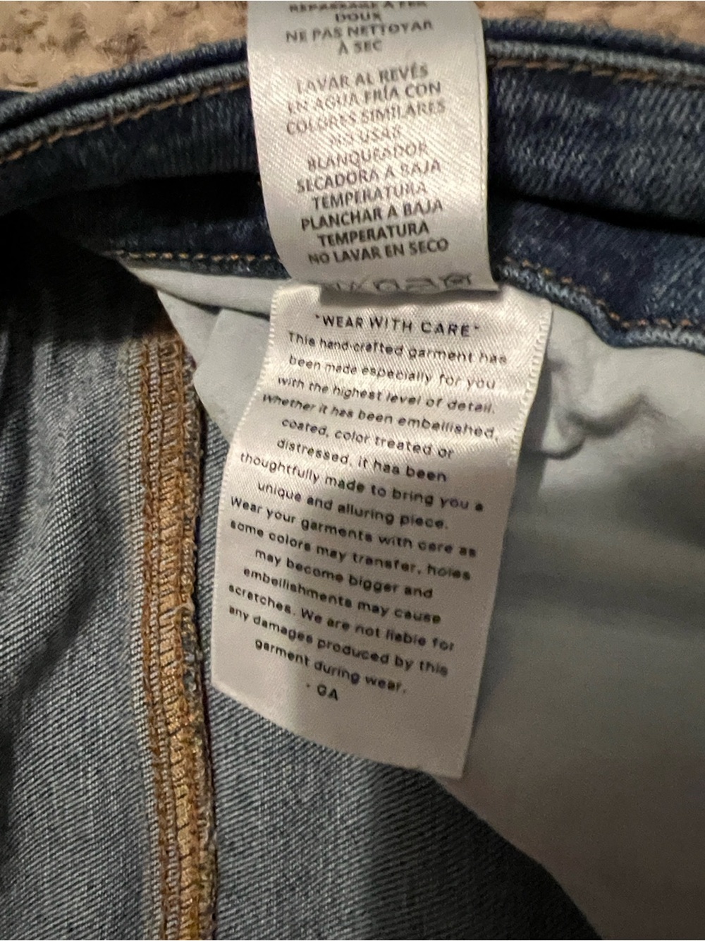 Women's High-Rise Skinny Jeans in Medium Blue Wash - Picture 5 of 5